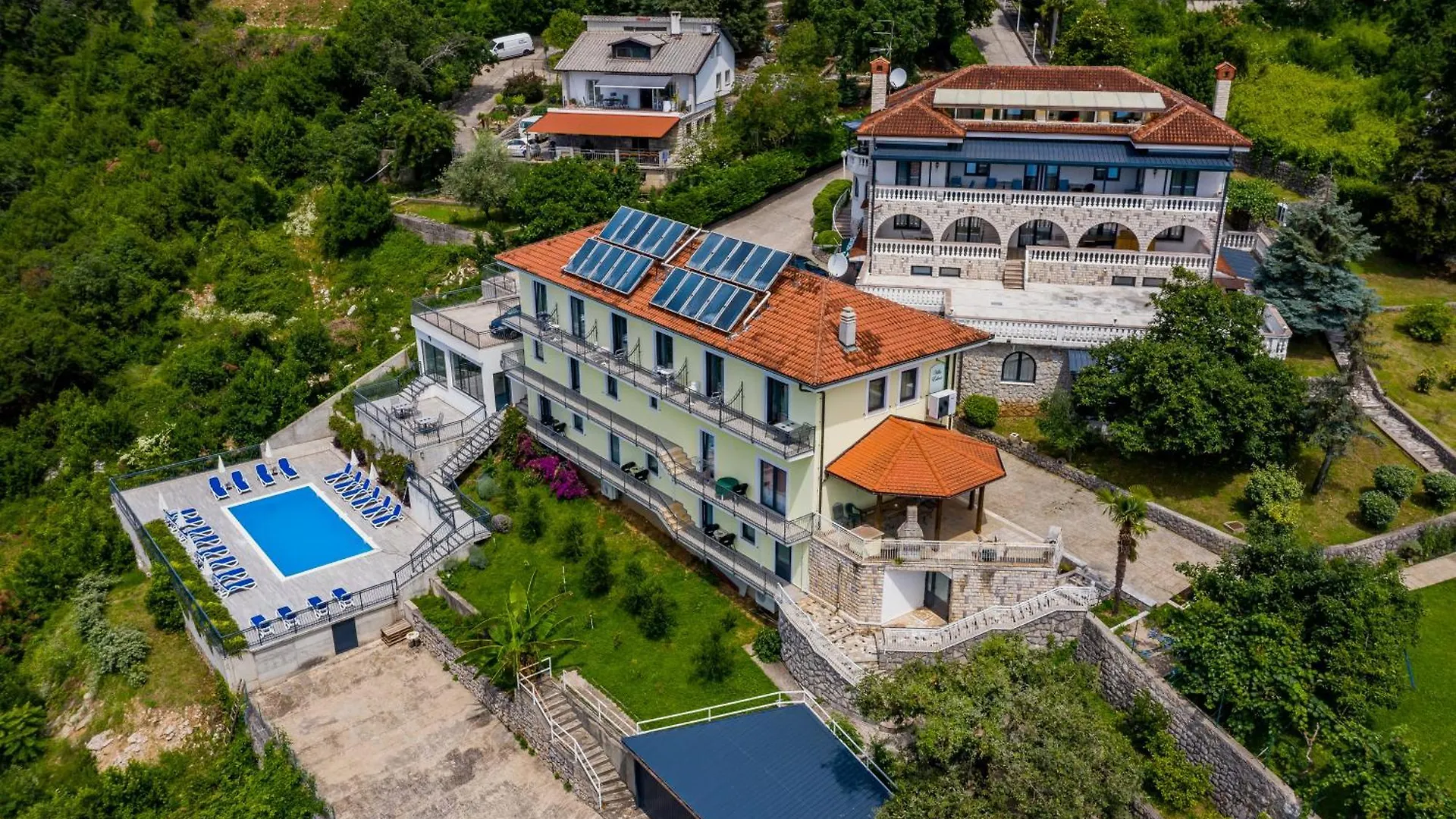 Villa Residence Icici Guest house