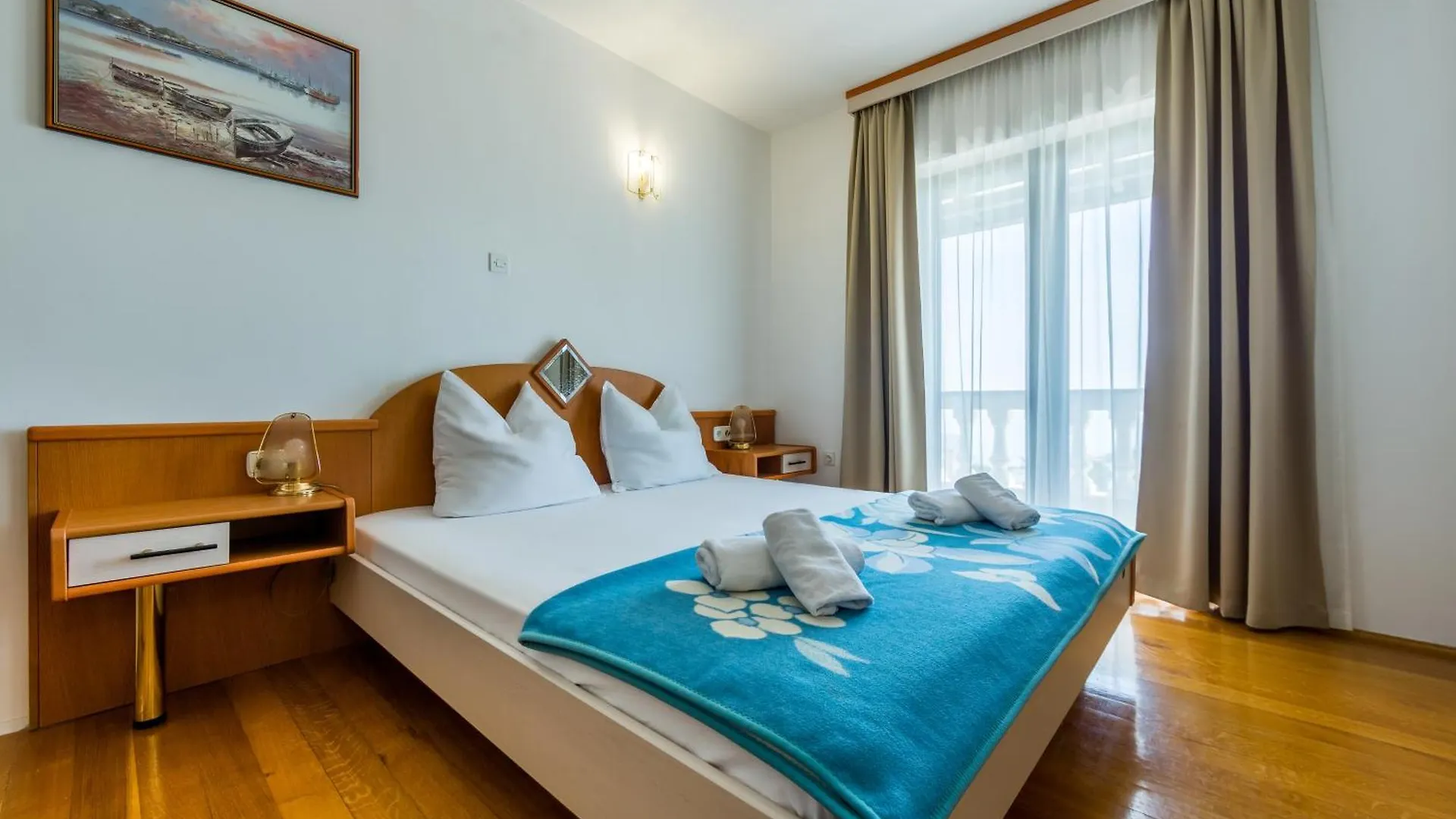 Villa Residence Icici 3*,