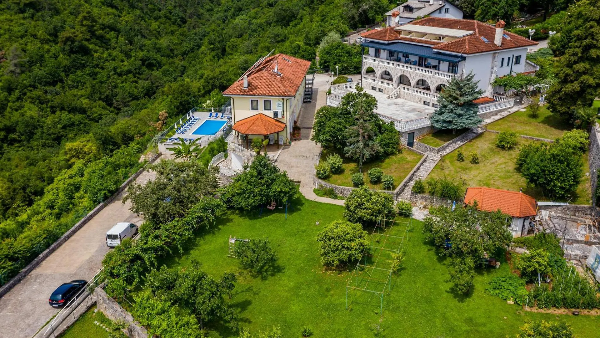 Villa Residence Icici 3*,  Croatia